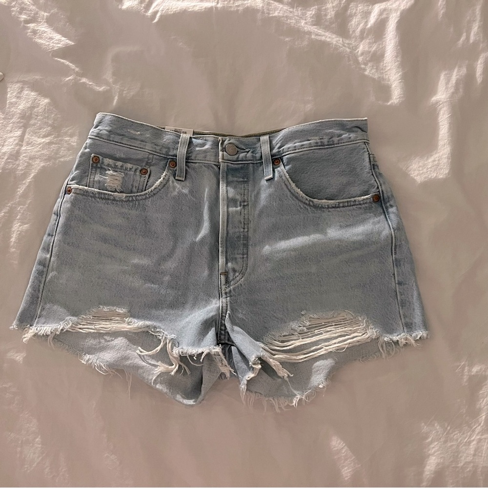 NWT Levi's 501 high rise shorts